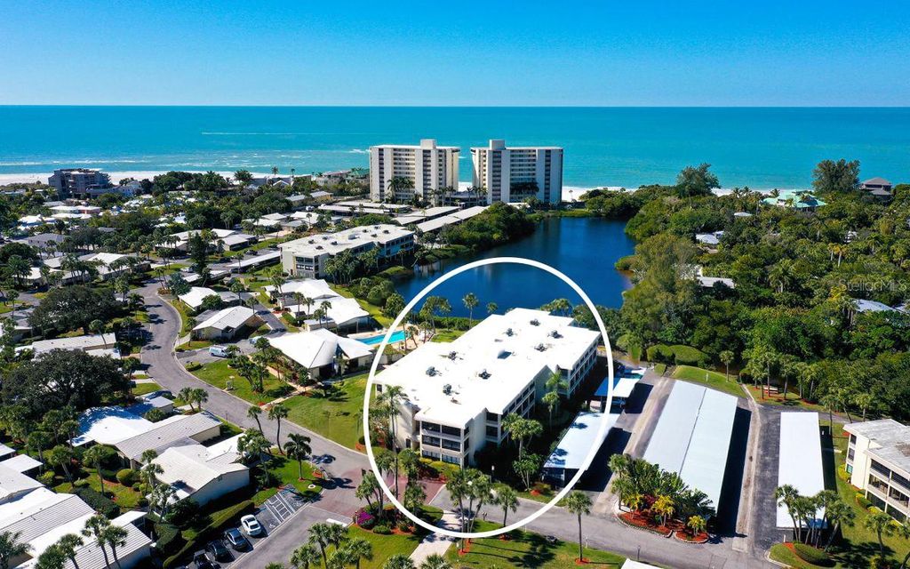 199 WHISPERING SANDS DRIVE 204, Sarasota, FL 34242
