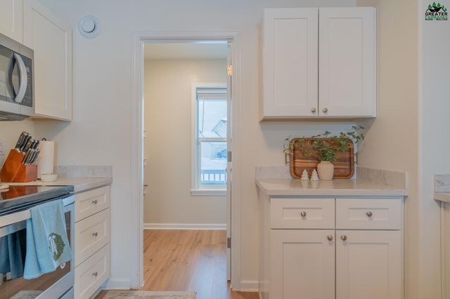 673 W FOURTH AVENUE, North Pole, AK 99705