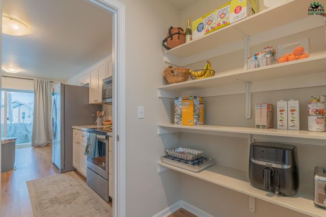 673 W FOURTH AVENUE, North Pole, AK 99705