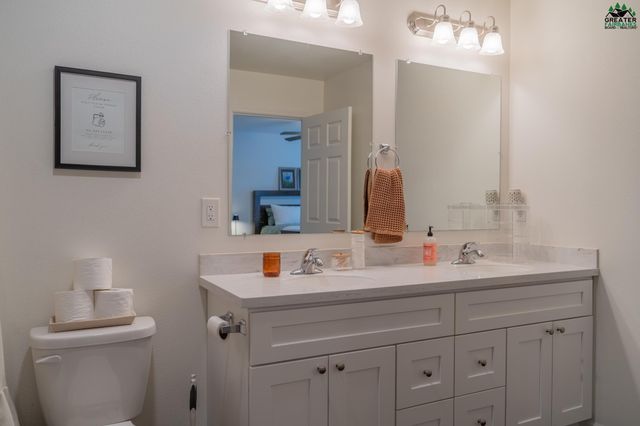 673 W FOURTH AVENUE, North Pole, AK 99705