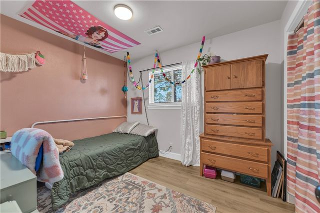 811 N 30th Street, Rogers, AR 72756