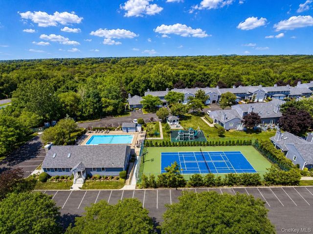 170 Alicia Drive, North Babylon, NY 11703