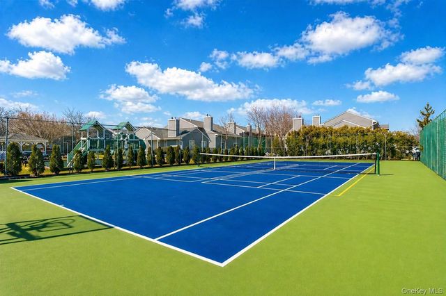 170 Alicia Drive, North Babylon, NY 11703