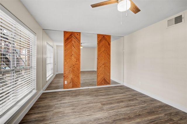 11540 Chimney Rock Road 117, Houston, TX 77035