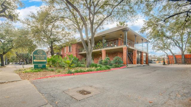 11540 Chimney Rock Road 117, Houston, TX 77035