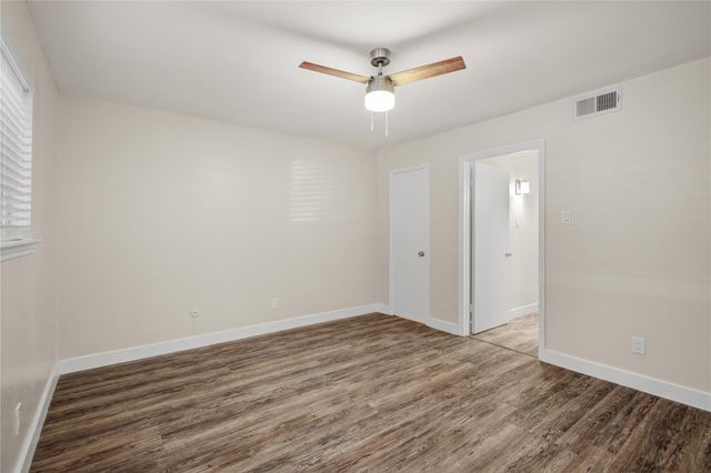 11540 Chimney Rock Road 117, Houston, TX 77035