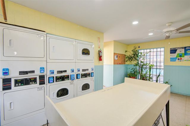 11540 Chimney Rock Road 117, Houston, TX 77035