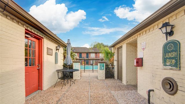 11540 Chimney Rock Road 117, Houston, TX 77035