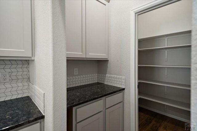 550 E Chaunsey Dr, Pueblo West, CO 81007