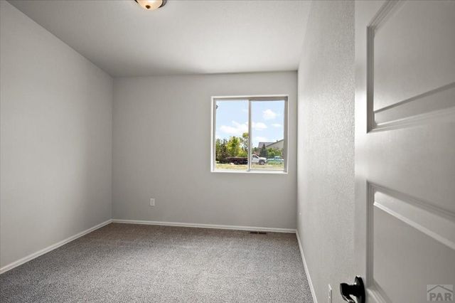 550 E Chaunsey Dr, Pueblo West, CO 81007