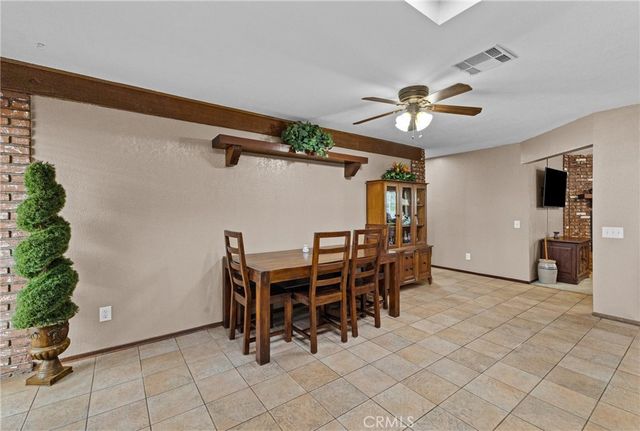 2761 Redlands, Perris, CA 92571