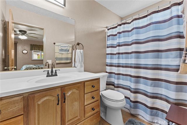 2761 Redlands, Perris, CA 92571