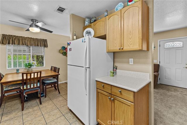 2761 Redlands, Perris, CA 92571