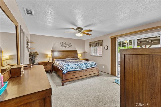 2761 Redlands, Perris, CA 92571