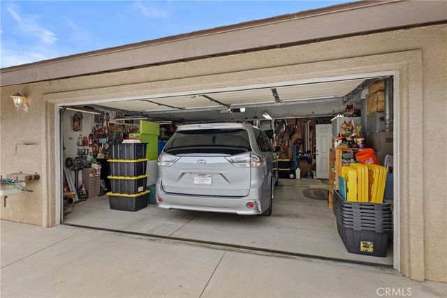 2761 Redlands, Perris, CA 92571