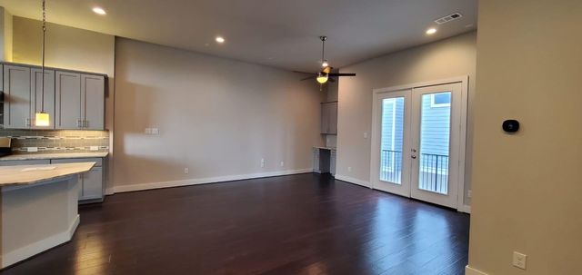 2422 Maufferd Street, Houston, TX 77009