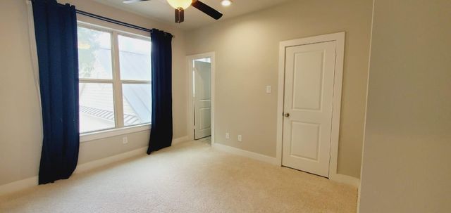 2422 Maufferd Street, Houston, TX 77009