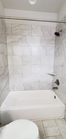 2422 Maufferd Street, Houston, TX 77009