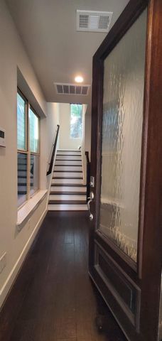 2422 Maufferd Street, Houston, TX 77009