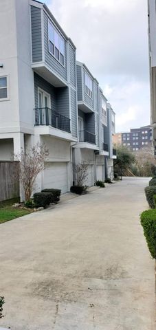 2422 Maufferd Street, Houston, TX 77009