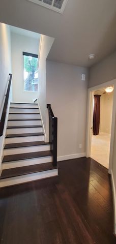 2422 Maufferd Street, Houston, TX 77009