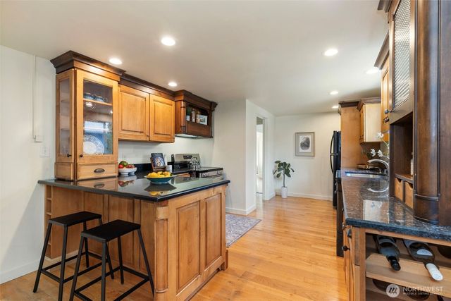 3542 NW Lowell Street, Silverdale, WA 98383