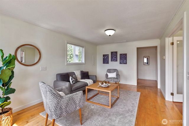 3542 NW Lowell Street, Silverdale, WA 98383