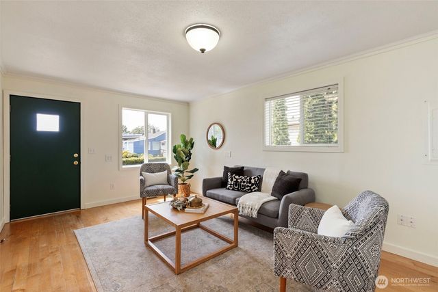 3542 NW Lowell Street, Silverdale, WA 98383