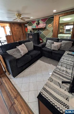 534 Hamburg Turnpike, West Milford, NJ 07480