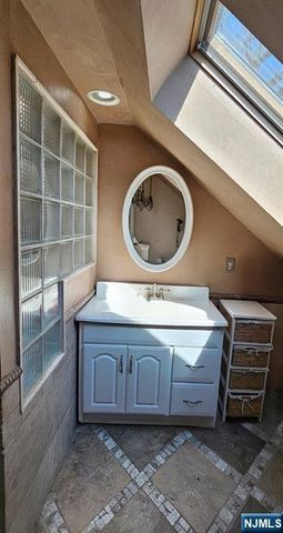 534 Hamburg Turnpike, West Milford, NJ 07480