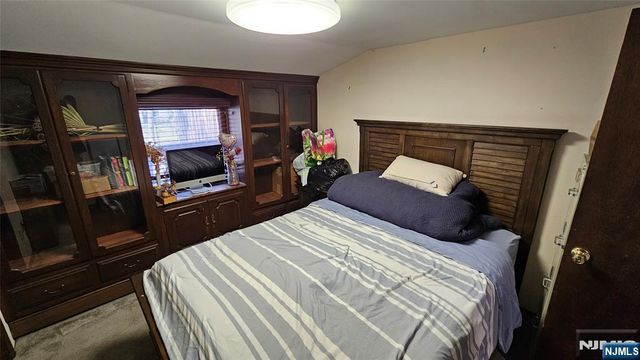 534 Hamburg Turnpike, West Milford, NJ 07480