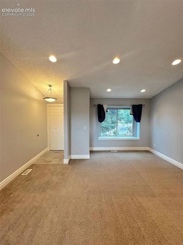 6430 Amethyst Court, Colorado Springs, CO 80918