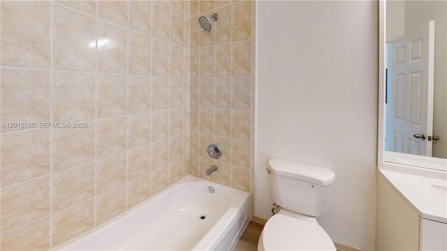 372 NE 26th Pl 201, Homestead, FL 33033