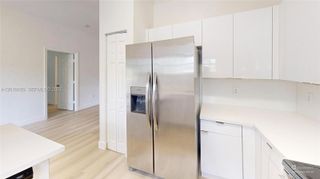 372 NE 26th Pl 201, Homestead, FL 33033