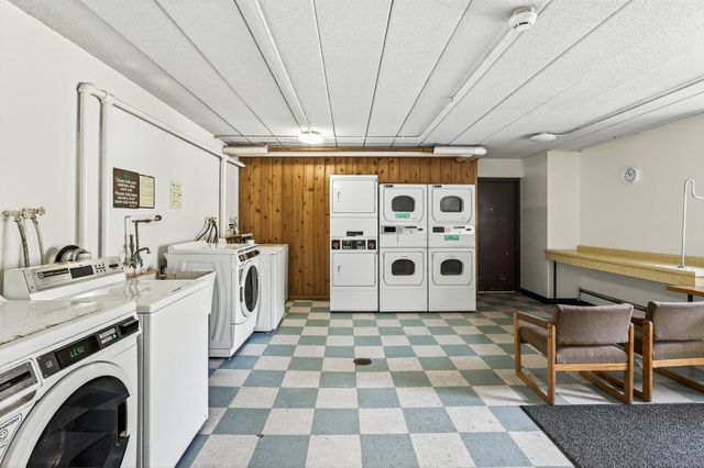 4029 14th Avenue S 1G, Minneapolis, MN 55407