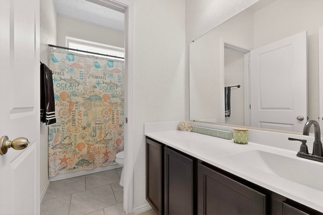 2280 Solara Loop NE, Rio Rancho, NM 87144