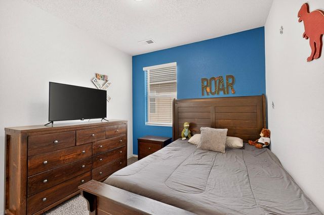 2280 Solara Loop NE, Rio Rancho, NM 87144