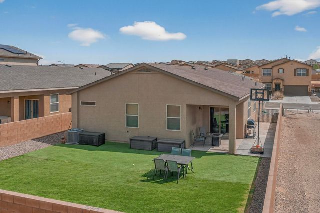 2280 Solara Loop NE, Rio Rancho, NM 87144