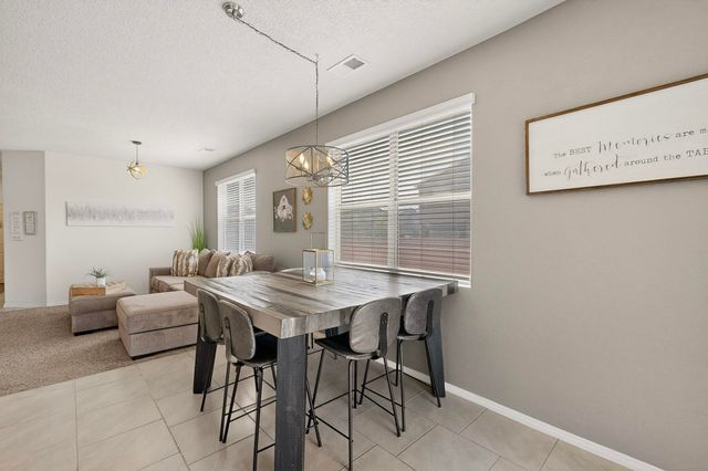 2280 Solara Loop NE, Rio Rancho, NM 87144