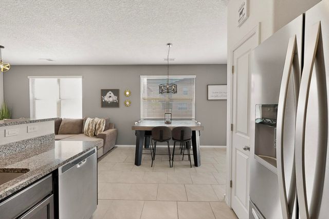 2280 Solara Loop NE, Rio Rancho, NM 87144