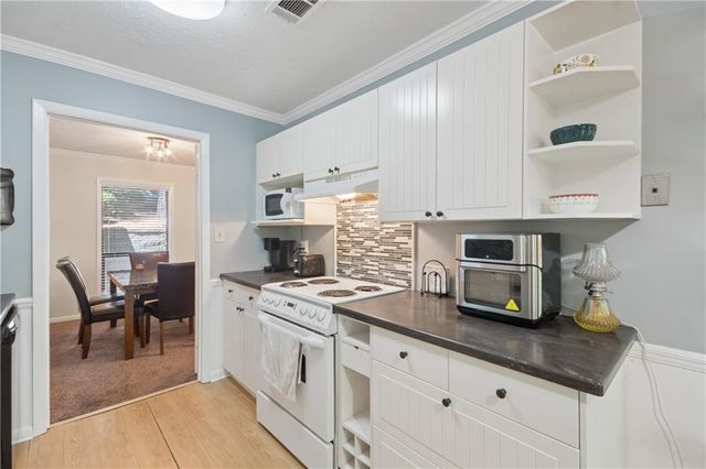 8740 Roswell Road 4A, Atlanta, GA 30350