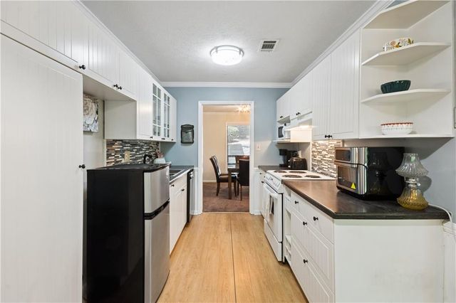 8740 Roswell Road 4A, Atlanta, GA 30350