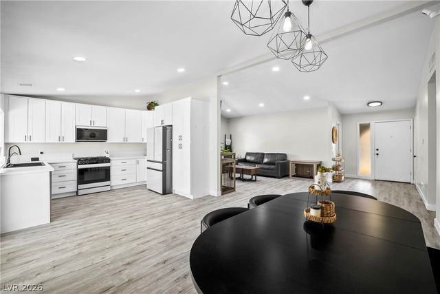 899 El Camino Way, Boulder City, NV 89005