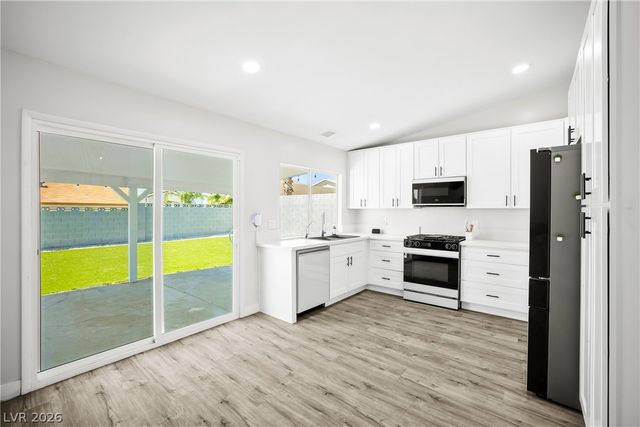 899 El Camino Way, Boulder City, NV 89005