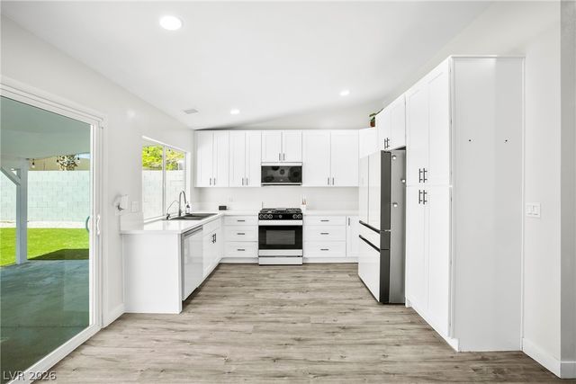 899 El Camino Way, Boulder City, NV 89005