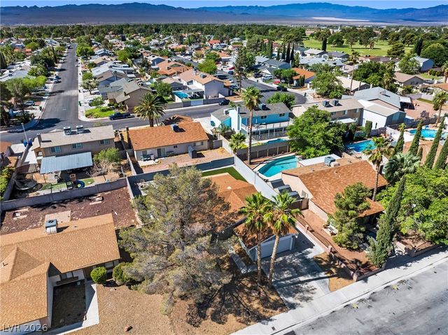 899 El Camino Way, Boulder City, NV 89005