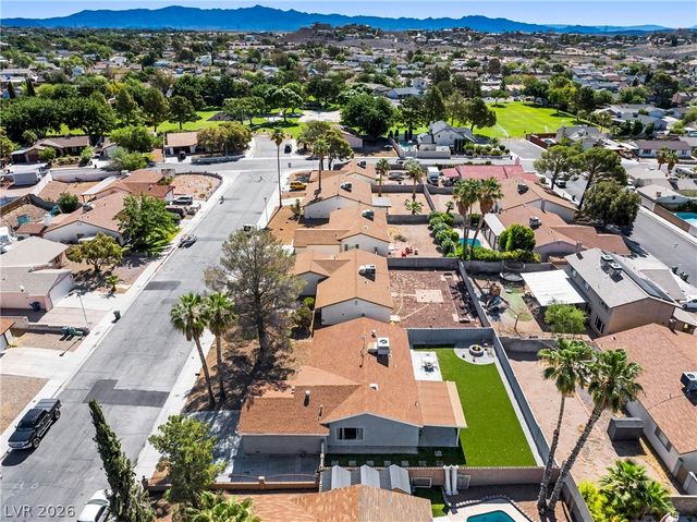 899 El Camino Way, Boulder City, NV 89005