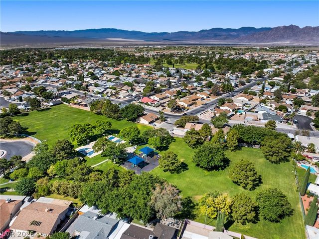 899 El Camino Way, Boulder City, NV 89005