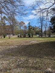 106 S Wilkinson Drive, St Pauls, NC 28384