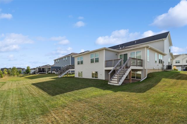 4723 172nd Street, Urbandale, IA 50323